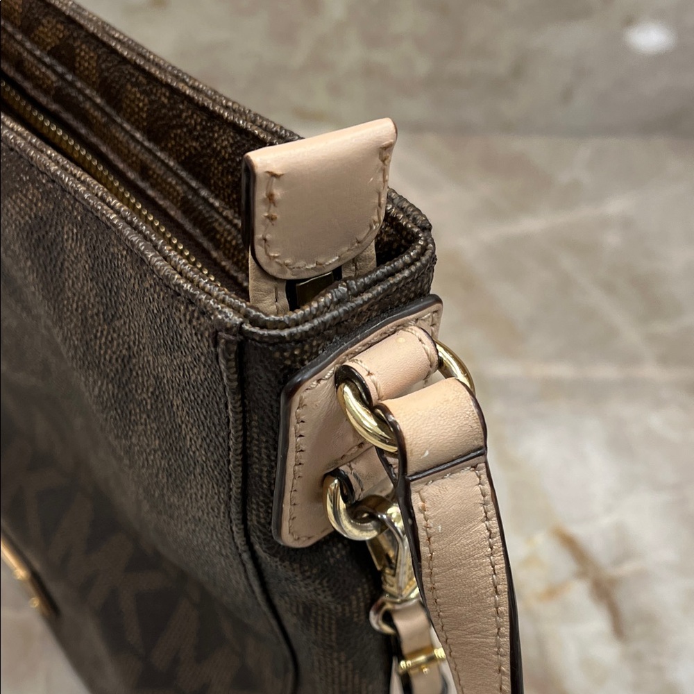 Michael Kors Dark Brown Monogram Shoulder Bag - Picture 12 of 13
